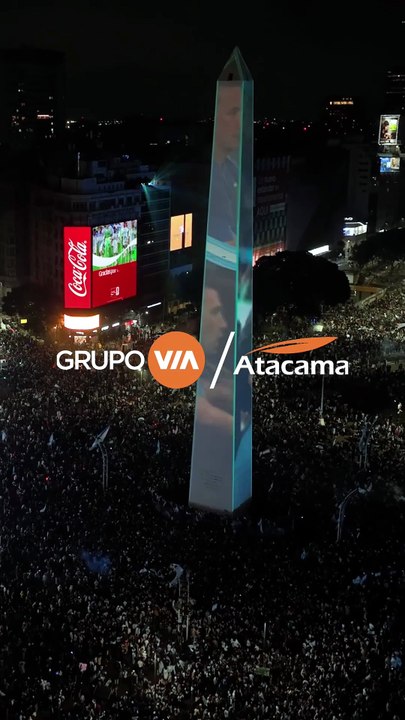GRUPO VÍA Y ATACAMA PRESENTARON UNA NUEVA EXPERIENCIA INTERACTIVA EN LA PANTALLA DEL OBELISCO