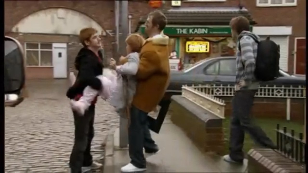Corrie Gary Anna Eddie & Len Windass vs Teresa Joe Tina McIntyre David Platt & Gail 8th December 2008