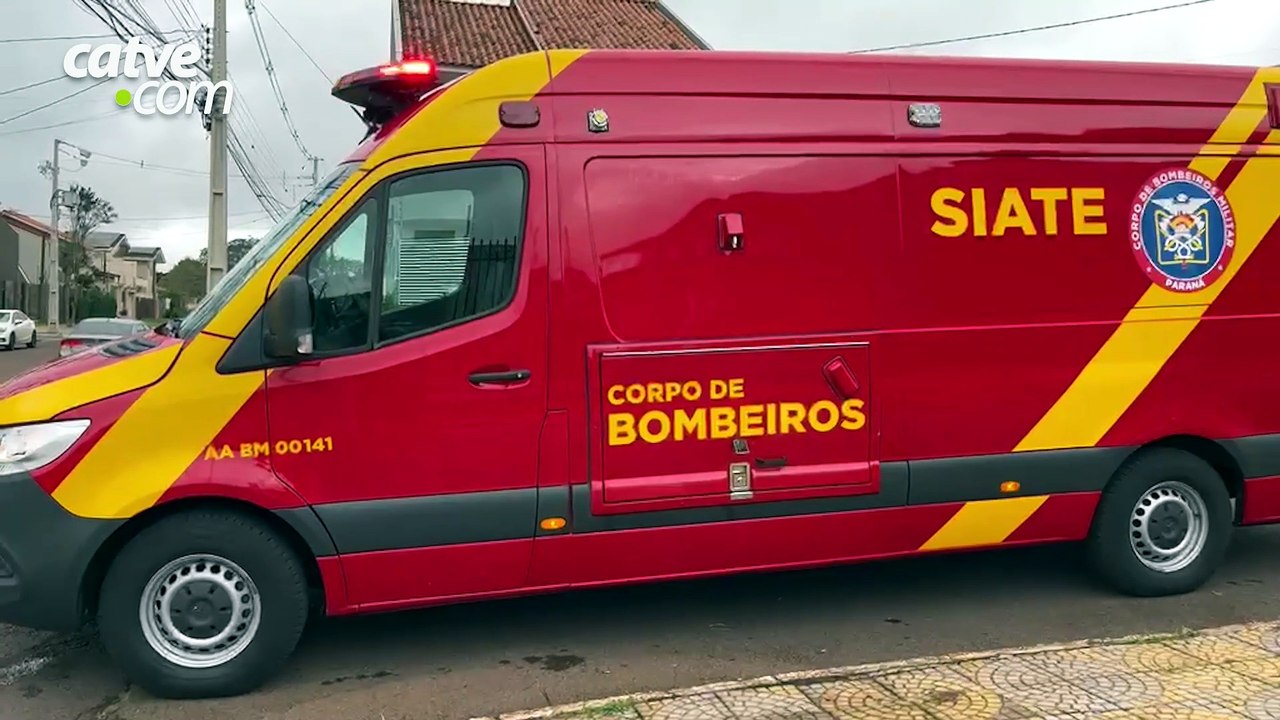 Após bater em Montana, Geely atinge caminhão estacionado no Bairro Country
