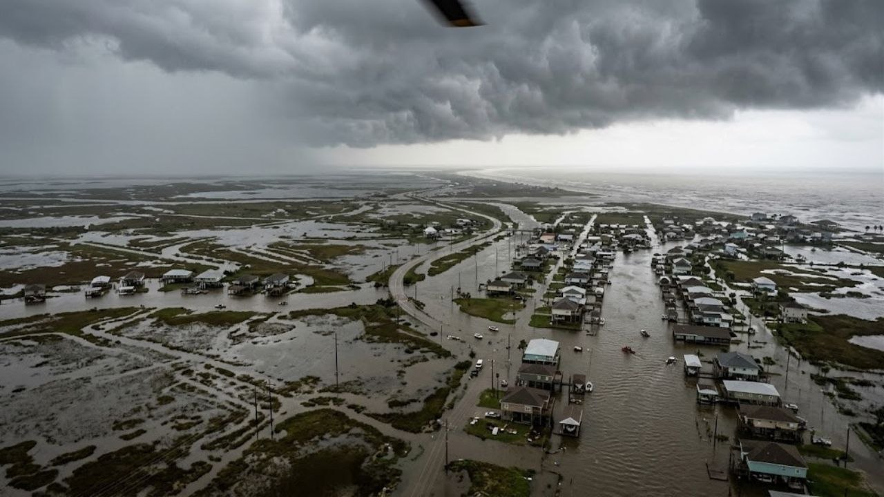 Tropical Storm Bertha Diminishes Following Louisiana Impact