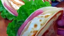 ._2_ingredients._How_to_make_breakfast_sandwiches._Simple__fast_pita
