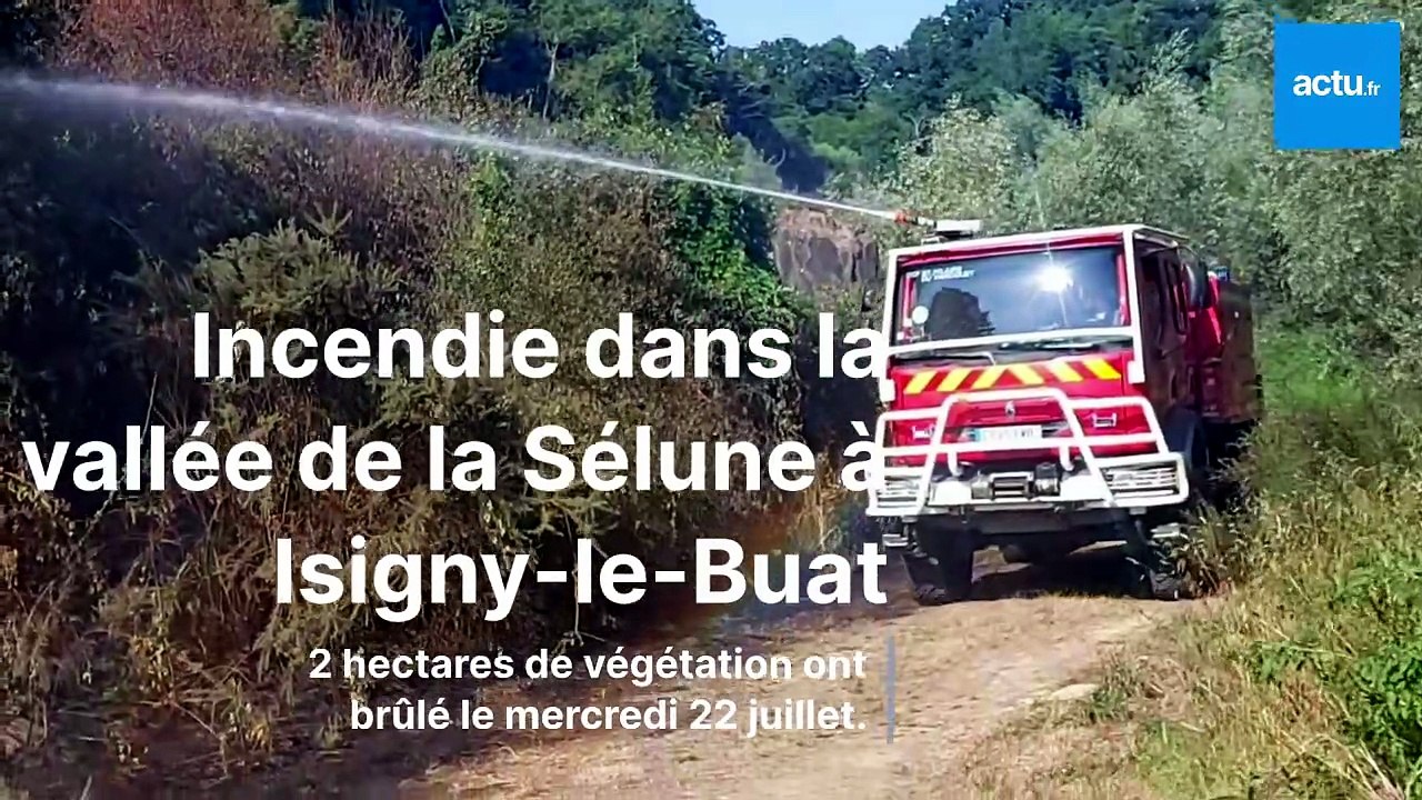 Un incendie dans la Vallée de la Sélune, deux hectares de végétation ont brûlé.