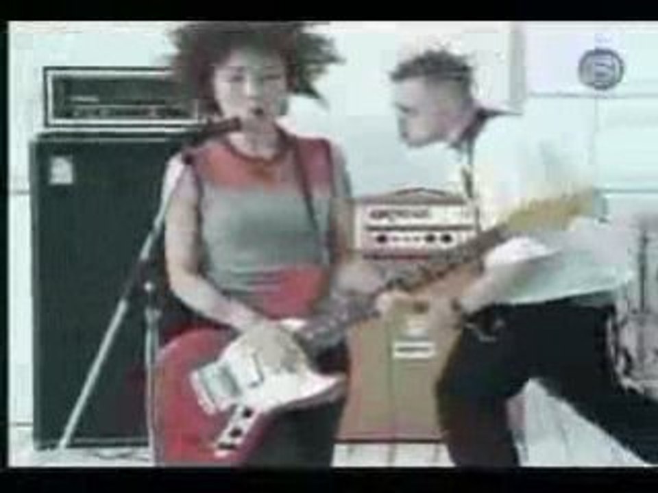 Sentimental  Bus - Cycling Beat 330