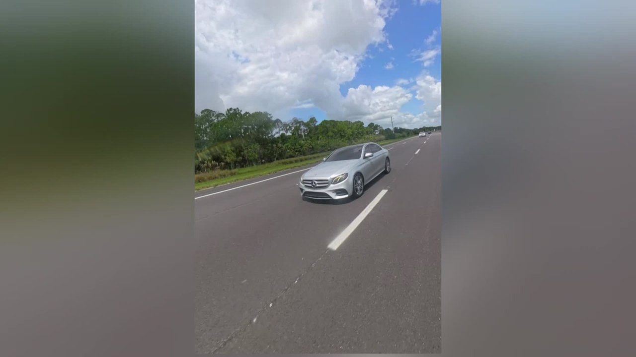 Mercedes Driver's Overtake Ends in Highway Crash