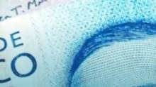 Peso mexicano se aprecia frente al dólar ante corrección de los precios del petróleo