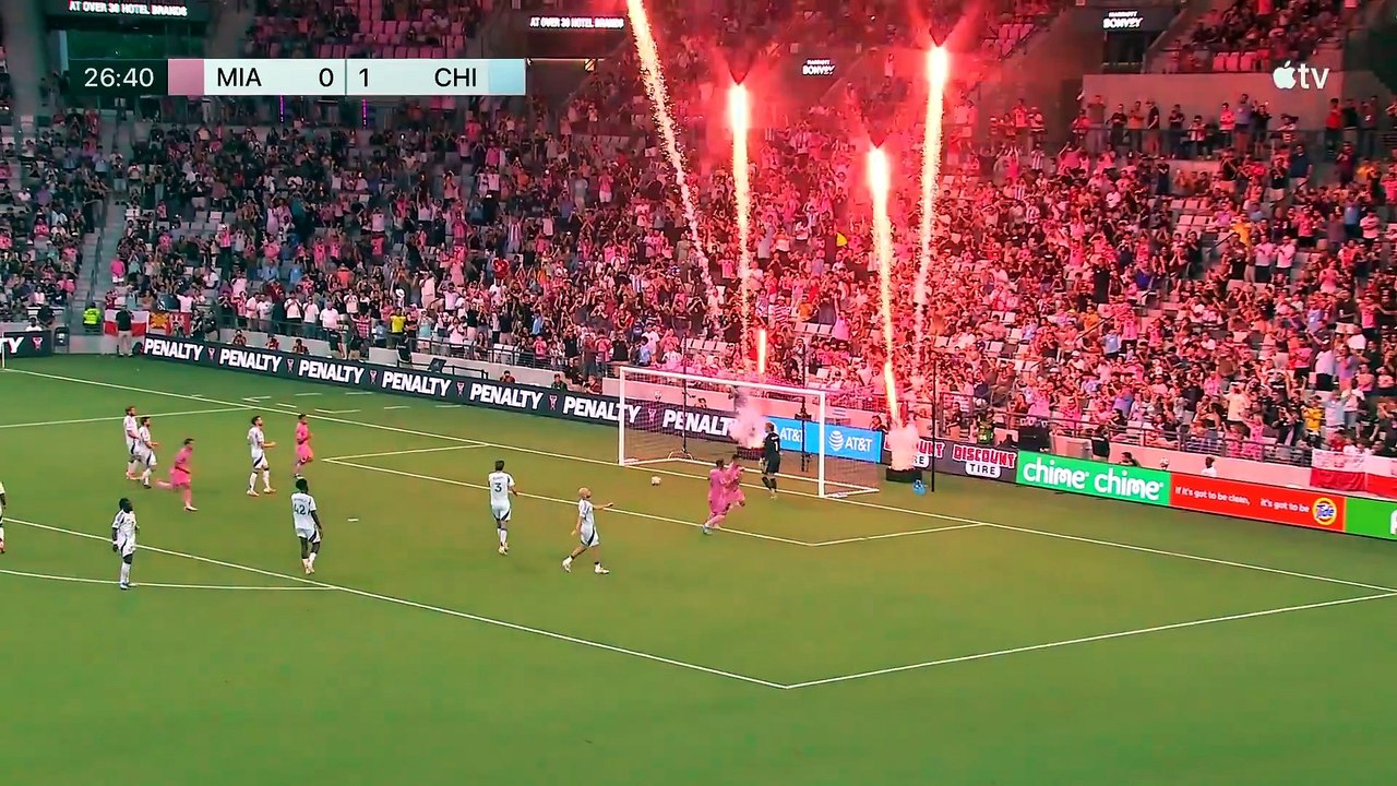 Inter Miami CF vs. Chicago Fire FC _ Full Match Highlights _ Luis Suárez Brace, Lewandowski Debut!_1080p60