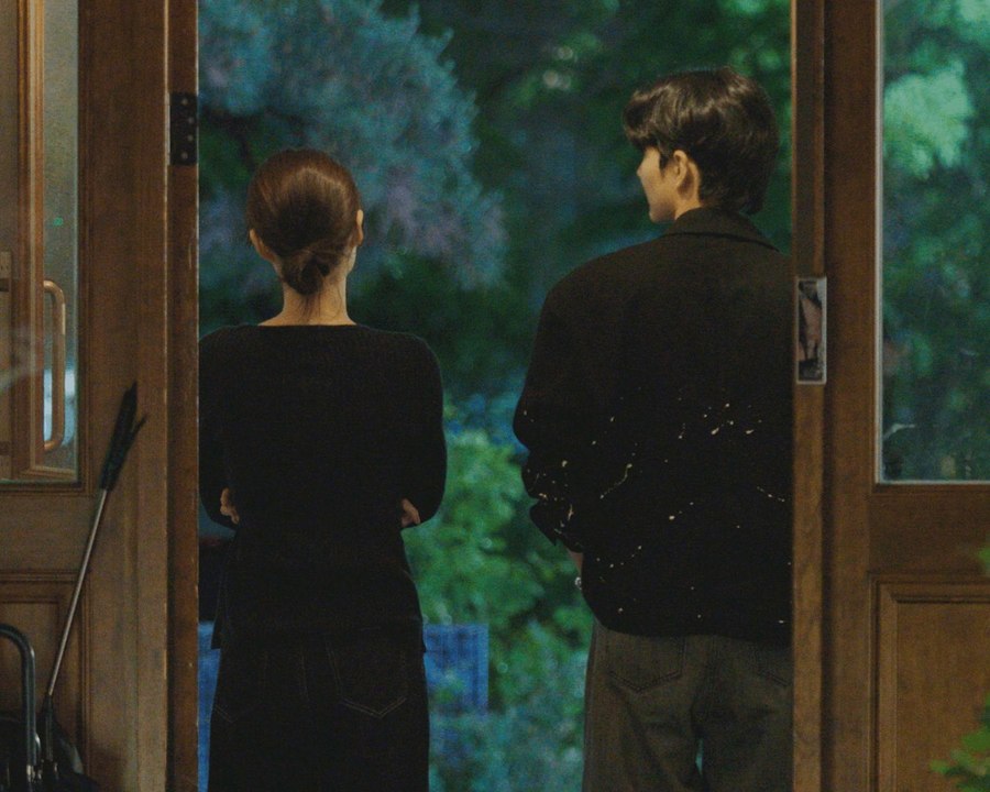Love War at the Guest House Full Episode