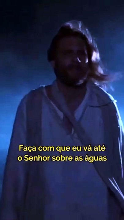 Jesus anda sobre as águas