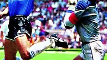 Bola da “Mão de Deus” de Maradona vai a leilão