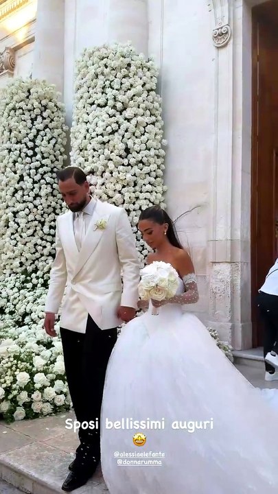 VIDEO / Donnarumma e Alessia Elefante si sono sposati in Puglia