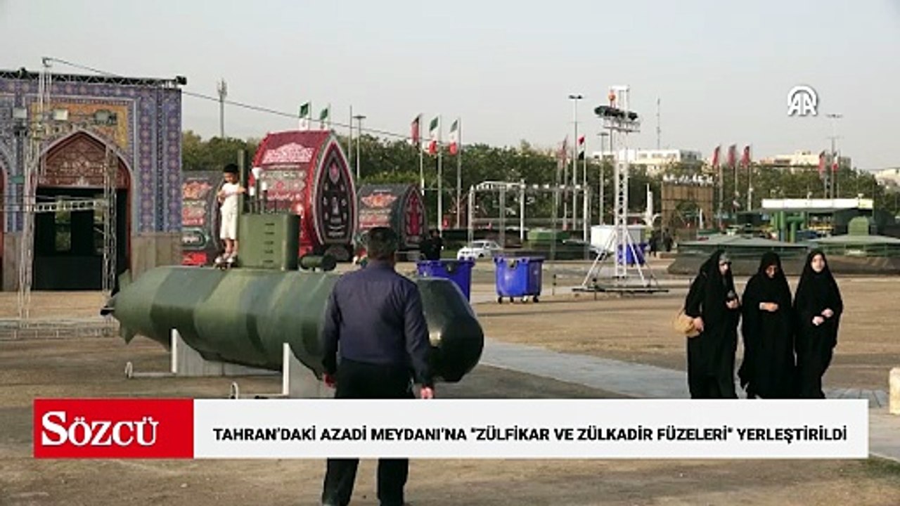 Tahran’daki Azadi Meydanı’na "Zülfikar ve Zülkadir füzeleri" yerleştirildi