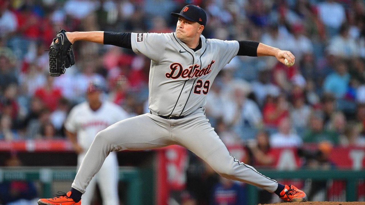 Exploring Betting Strategies for Tigers vs. Royals Game