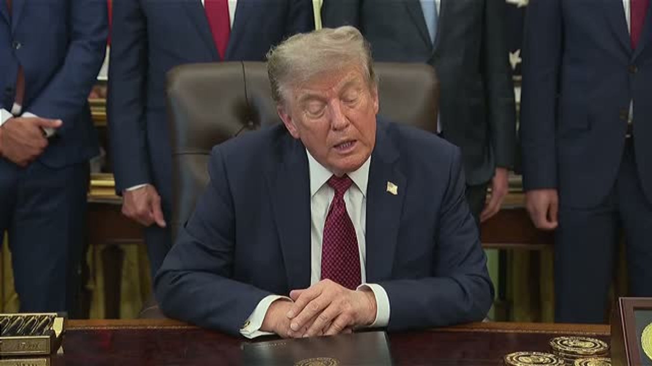 NBA - Trump allume LeBron et encense Jordan