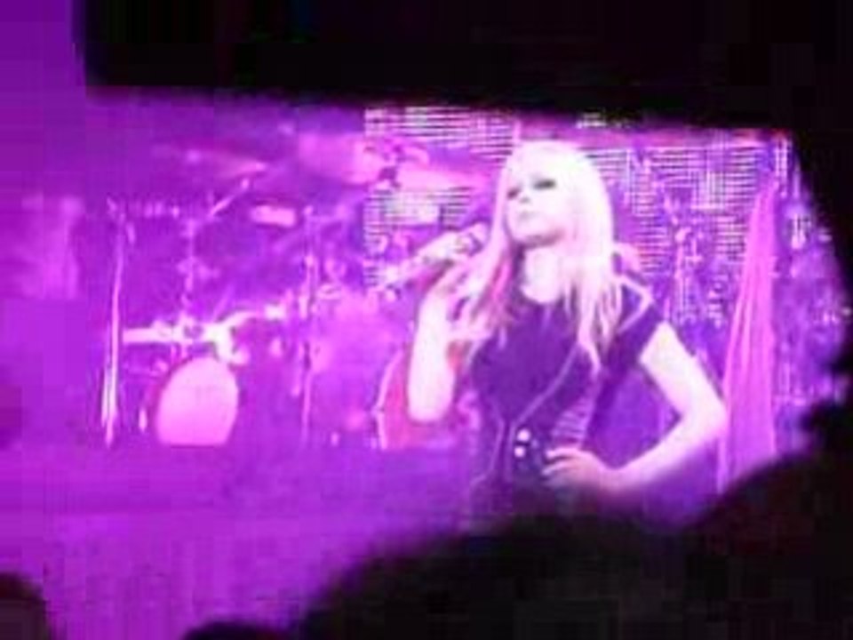 Forest National - 21.06.08 - Avril Lavigne - I'm With You