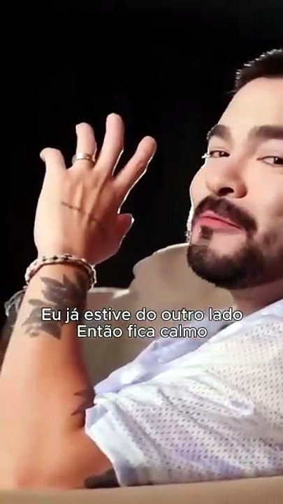 "Pare um pouco".