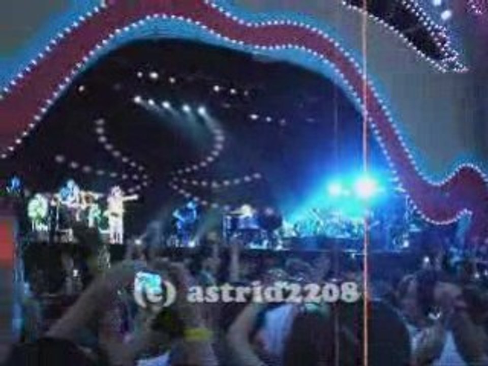 04.07.08 - Mika @ Parc des Princes, My Interpretation