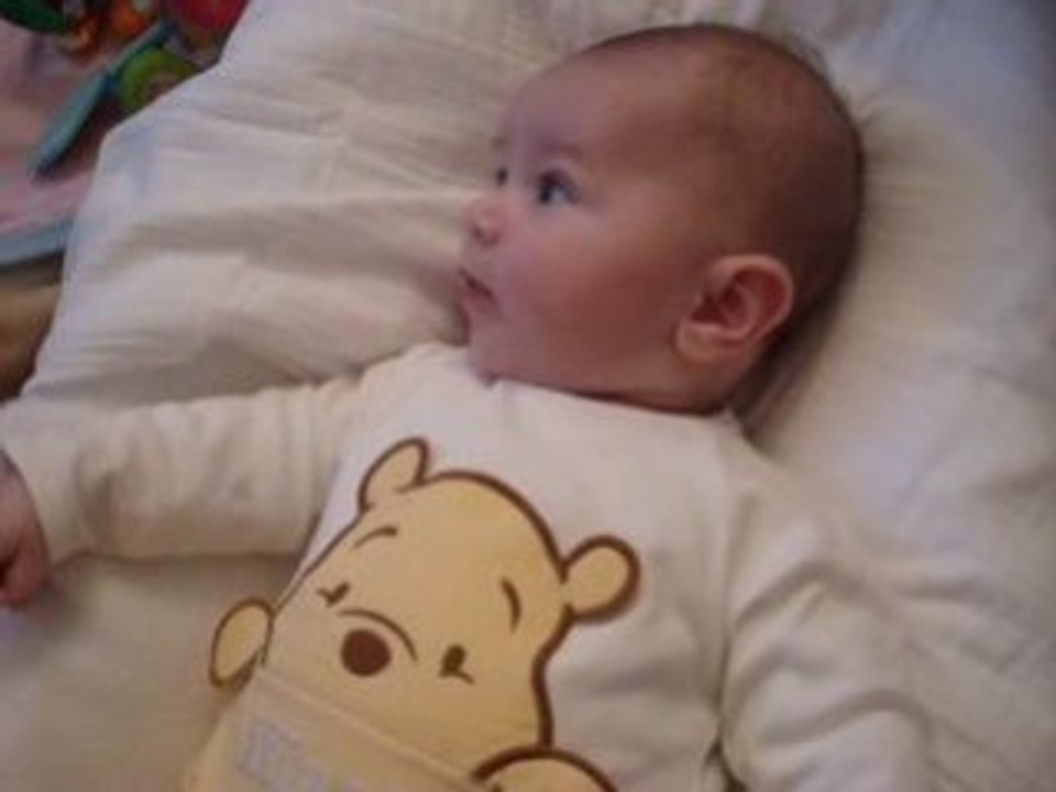 ANTOINE EN PLEINE DISCUSSION AVEC SA MAMAN