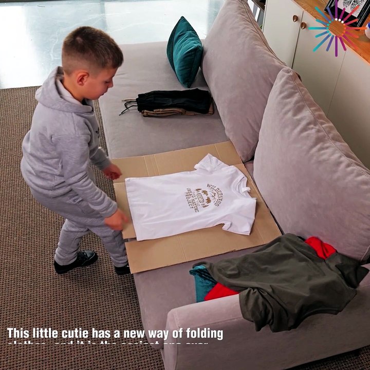 A little tip on how to fold your clothes!
