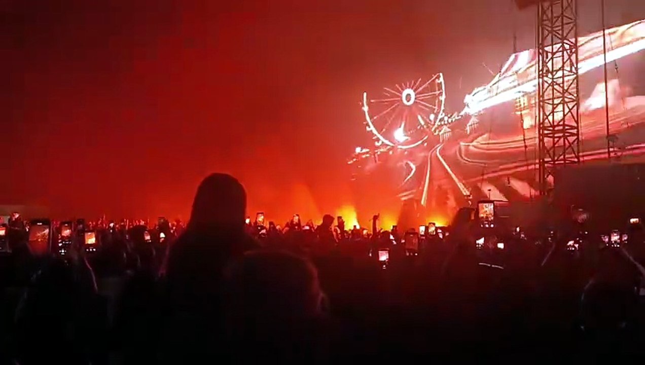 Arzachena, Lebonski Park "on fire" con Salmo
