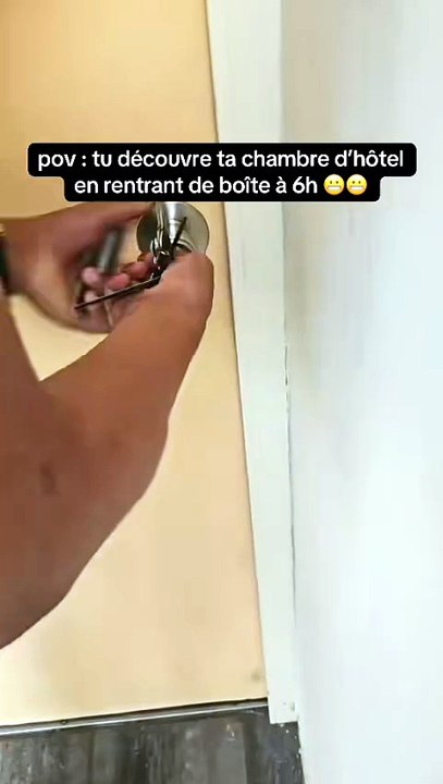 Retour de soirée en Martinique : une chambre d’hôtel entièrement inondée à leur arrivée