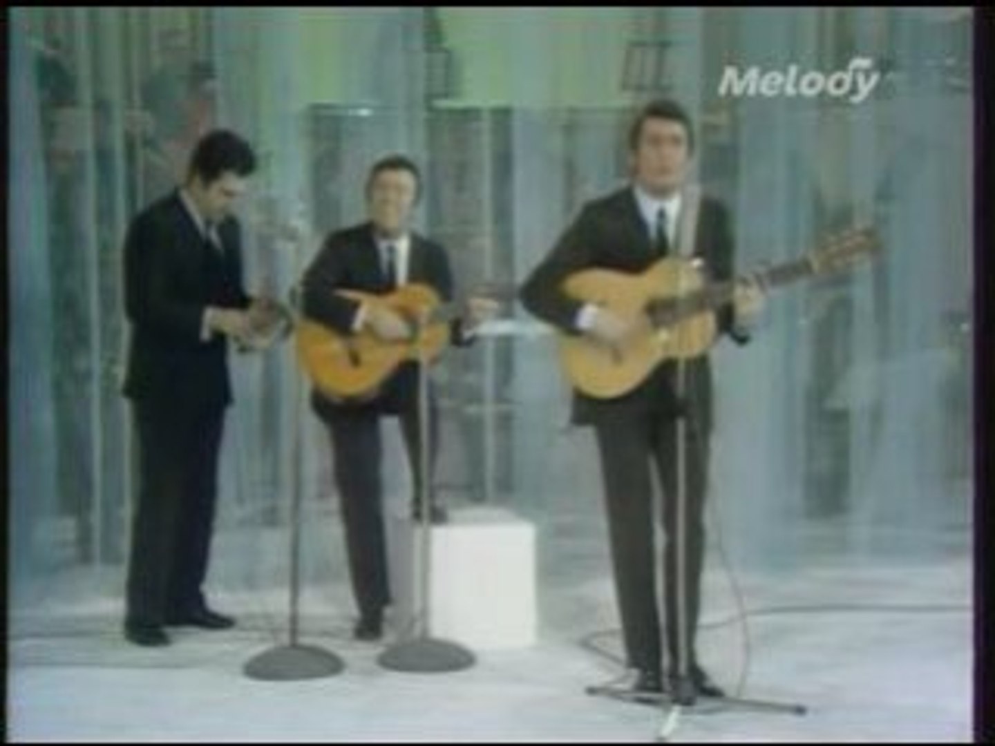 ⁣Alain Barriere - Lorsque j-ai pris ses lèvres