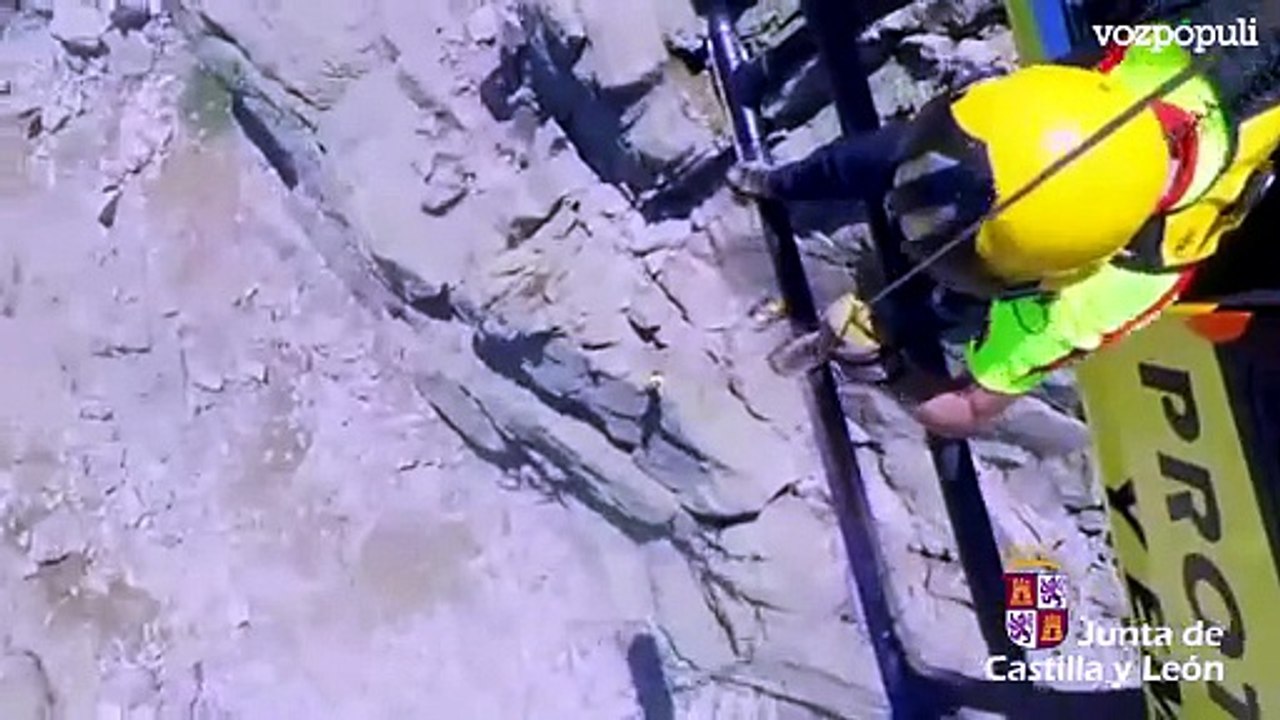 Rescatan a un montañero herido tras sufrir una caída en las inmediaciones del Risco Negro en Gredos
