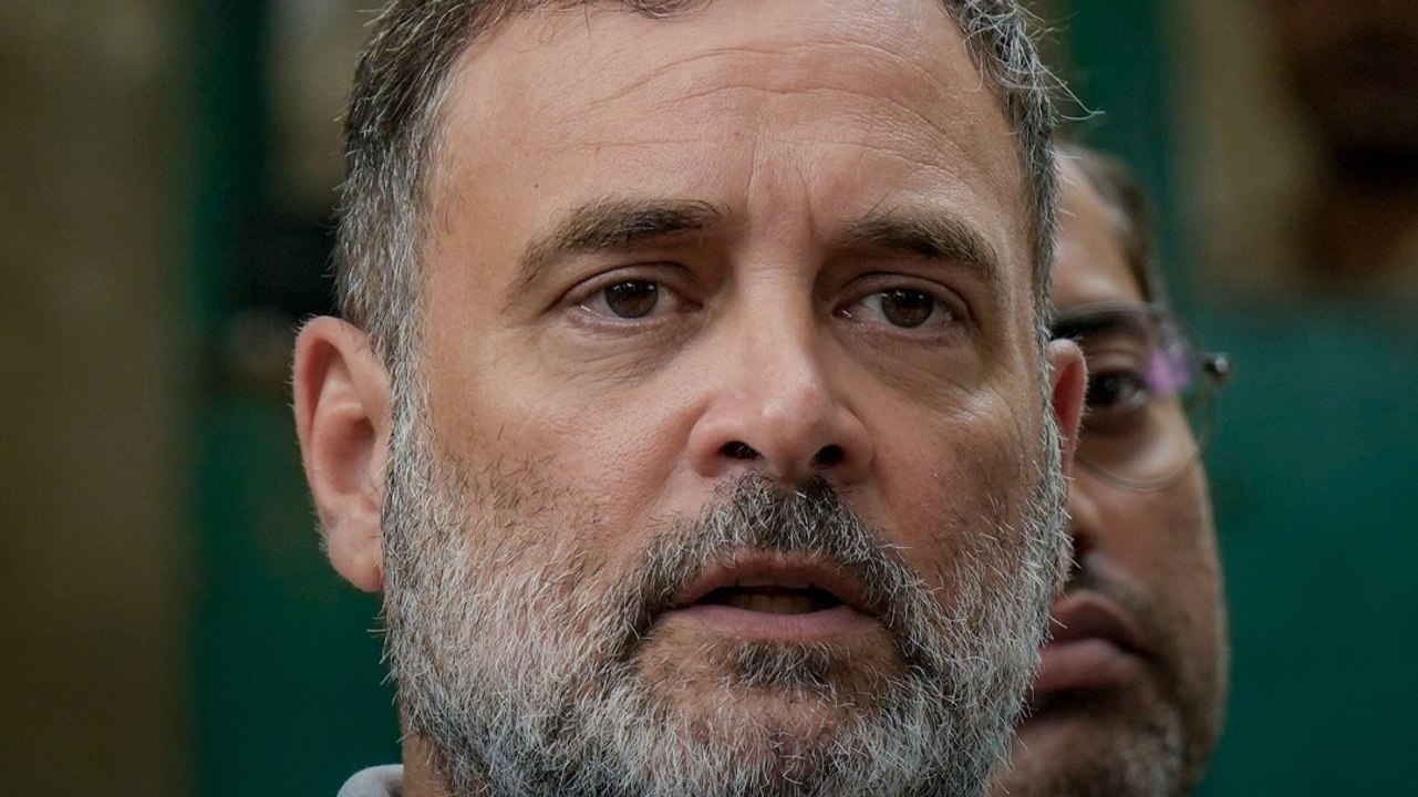 जंतर-मंतर प्रदर्शन पर Rahul Gandhi का सरकार पर हमला, बोले PM मोदी मांगें माफी!