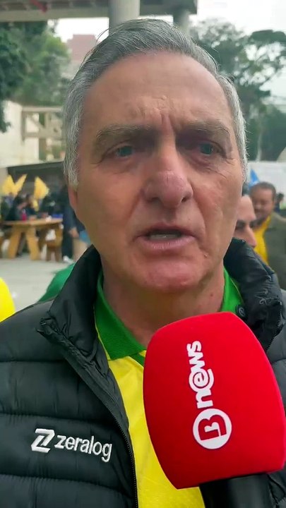 Irmão de Bolsonaro se revolta com falta de notícias sobre saúde de Jair: "Situação totalmente truculenta"