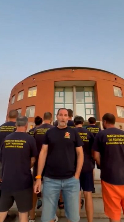 La protesta de los bomberos forestales de Madrid