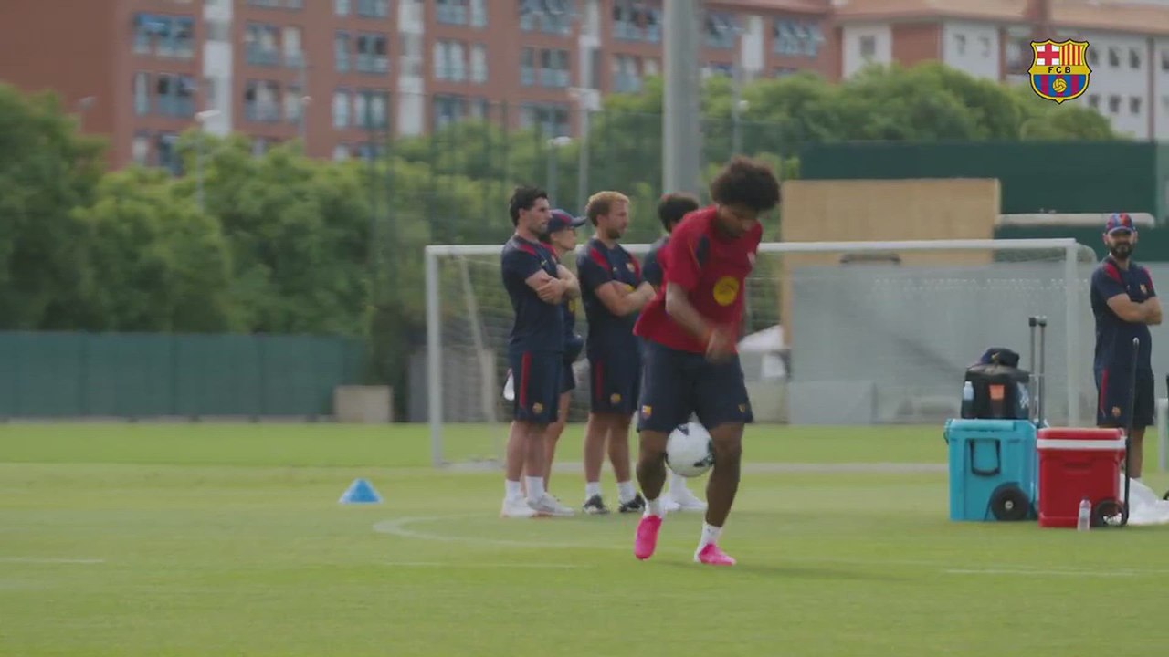 Adeyemi, primer entrenamiento con el Barcelona desde dentro | FC BARCELONA HOY