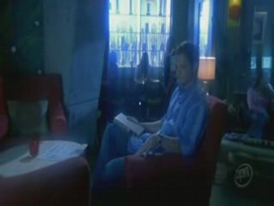 Veronica Mars 2x01 At the cafe