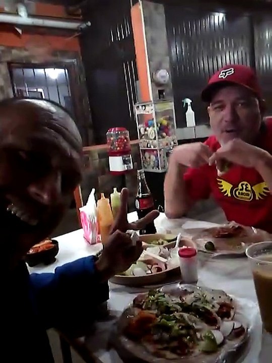 Expresión abierta video shw 3