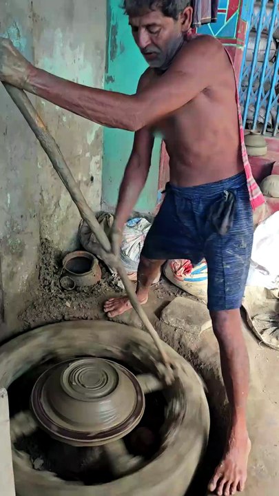 Art Of Making Clay Pitcher