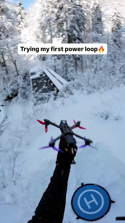 I Almost Crashed on My First Power Loop 😬