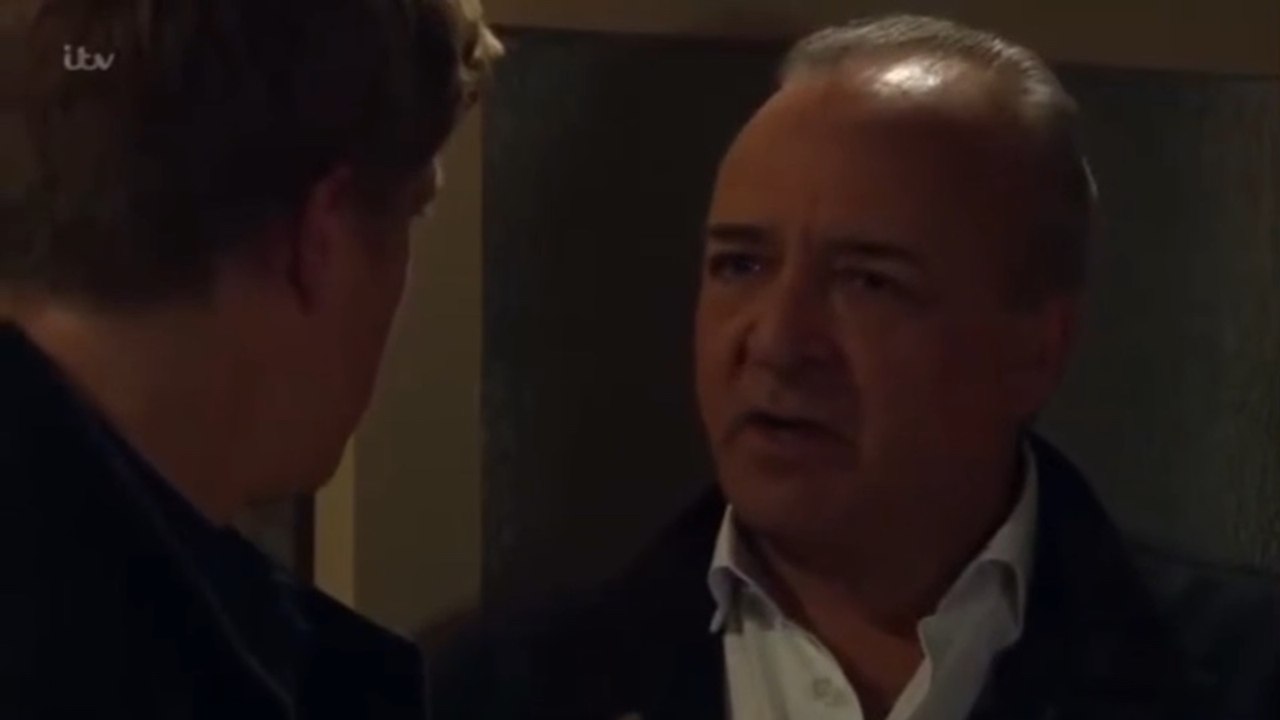 Emmerdale Lawrence vs Robert Sugden 22nd September 2015