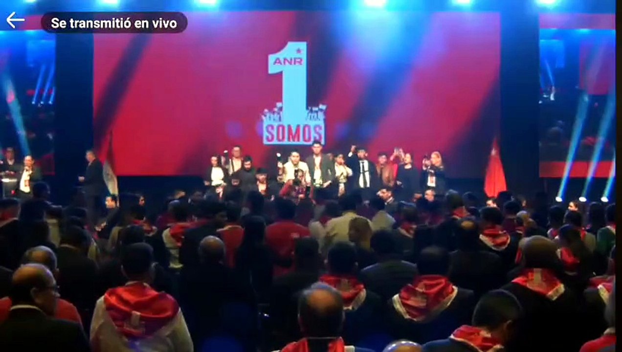 Colorados no muy animados