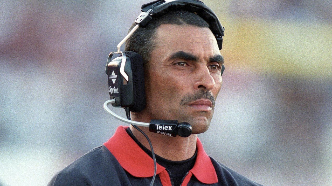 Tony Dungy Reflects on if It is Harder to Coach in the NFL Today?