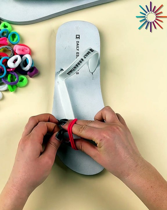 Turning flip-flops into fashion 💅👡