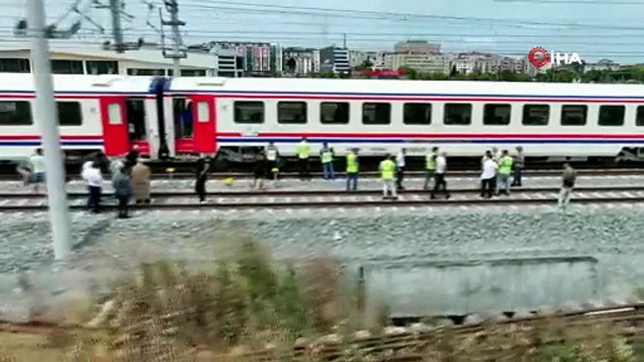Çerkezköy'de korku dolu anlar! Yolcu treni raydan çıktı