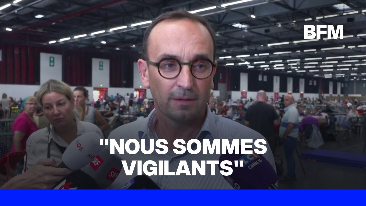 Gironde: le maire de Bordeaux fait le point alors que "l'incendie est aux portes de la métropole"