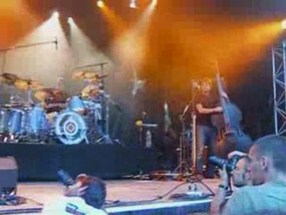 John Butler Trio, entrée de scene, festival free music