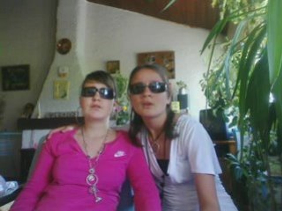 je reprends mes ailes chanté par maureen et maeva