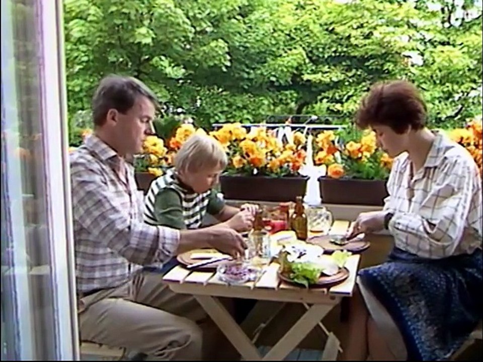 Alfons Zitterbacke E02-Alfons, der Geschenkeerfinder