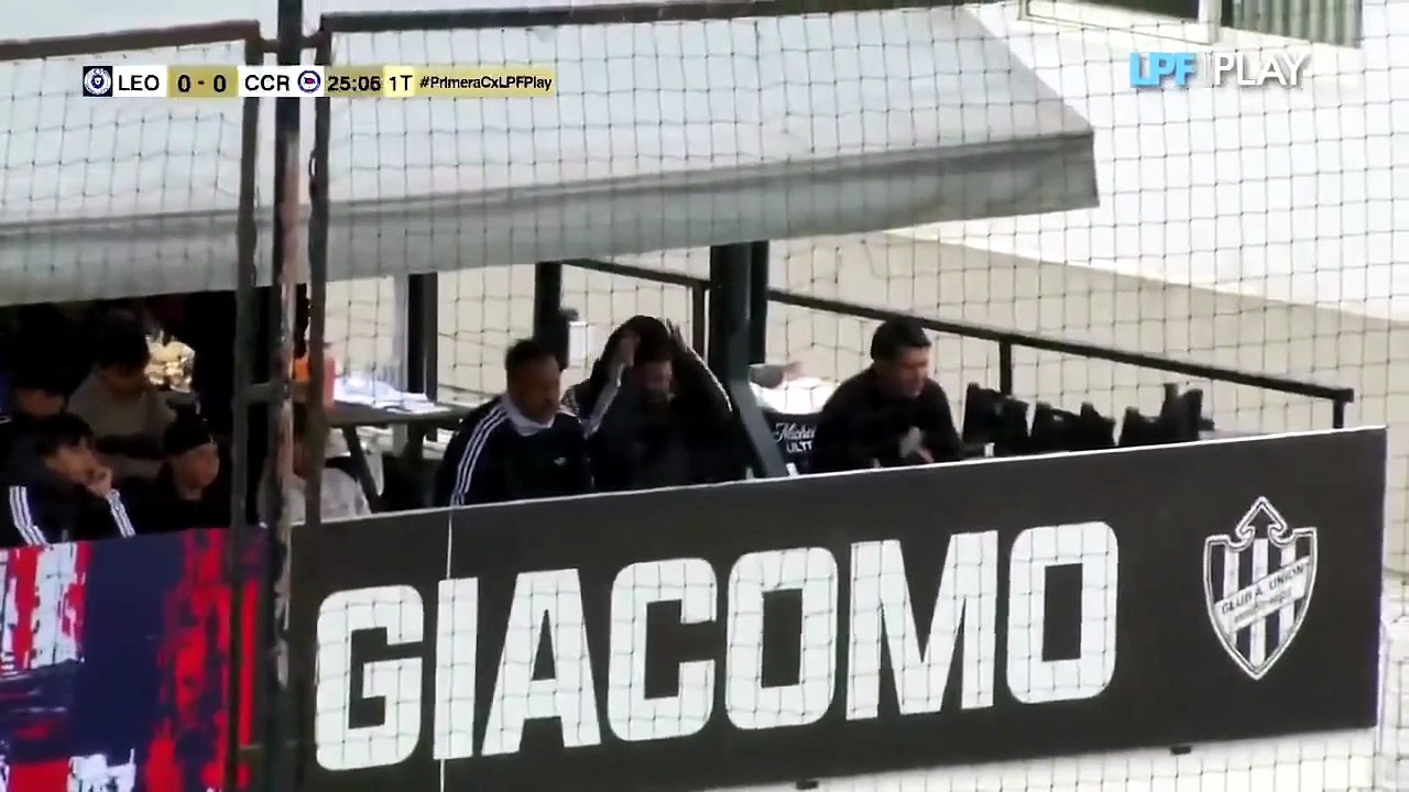 Lionel Messi fue a ver a Leones FC, el equipo de su familia CORTO