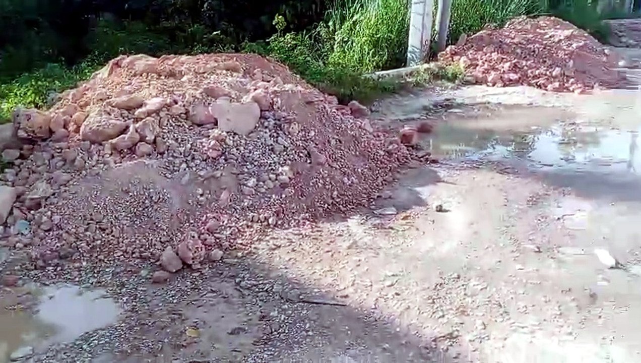 En condiciones deplorables están las calles del sector Lotificación de Engombe, Santo Domingo Oeste