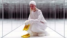 黄色のパンプス　Yellow Pumps