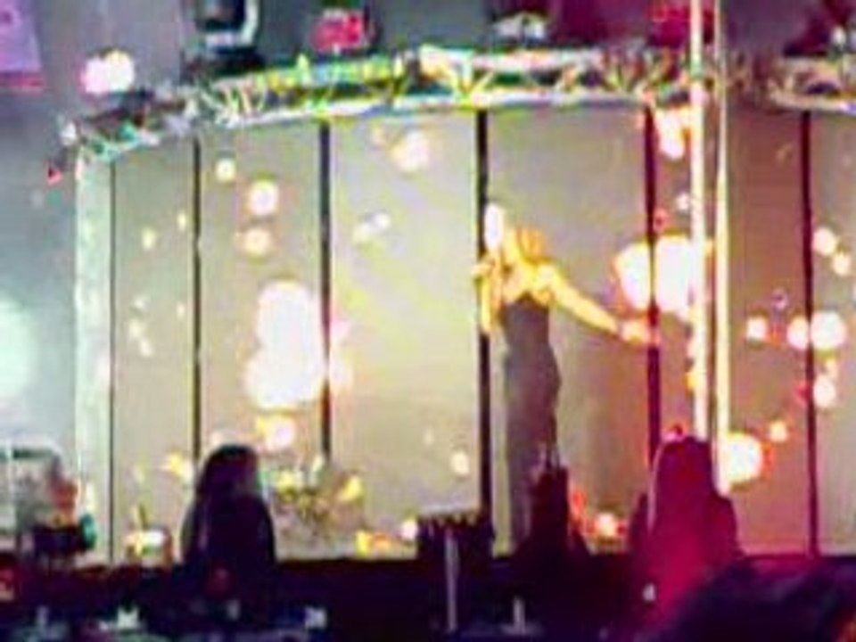 Cathy Guetta Intro - Unighted By Cathy Guetta