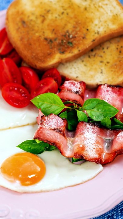 How simple is it to replicate these easy food photography tips 😋