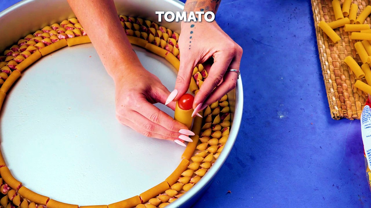 Pasta pizza to impress your guests 🍕