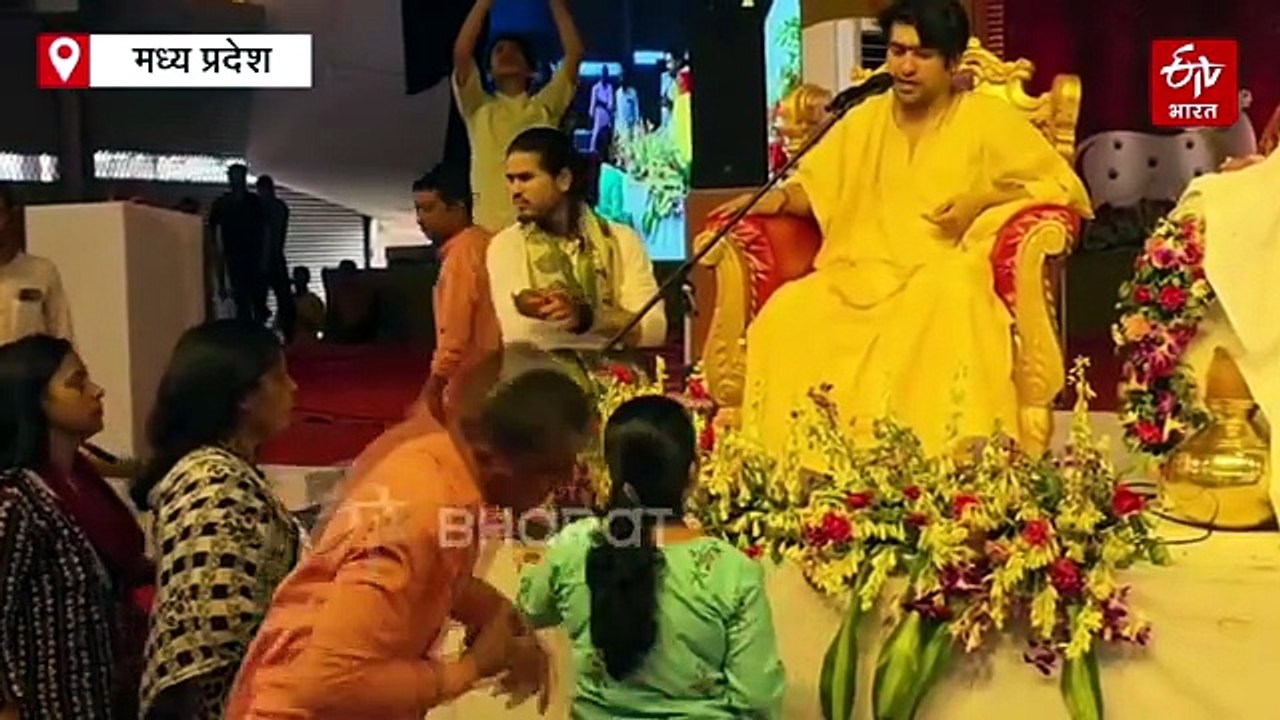 बागेश्वर धाम में आस्था का महासंगम, दीक्षित शिष्य समागम में हजारों श्रद्धालु बनेंगे धीरेंद्र शास्री के शिष्य